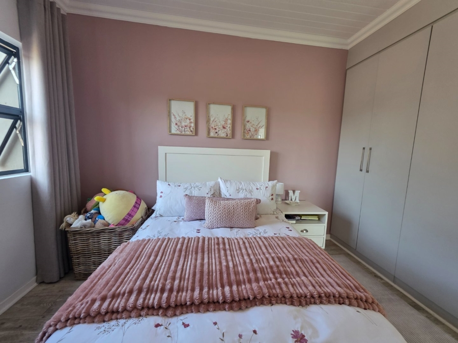 3 Bedroom Property for Sale in Melodie North West